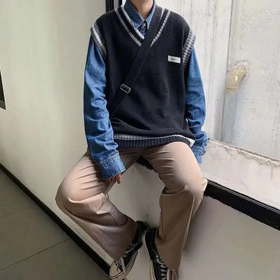 Waistcoat Loose Fit Sweater Man V Neck Sleeveless Streetwear New In Knit Vests for Men Designer High Quality Clothing Deals 2024
